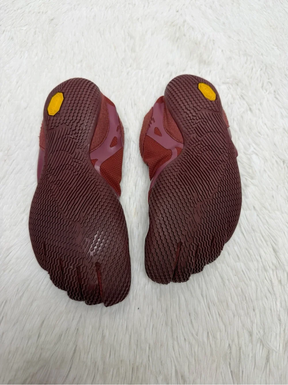 VIBRAM / FiveFingers barefoot EVO 19W0702 maroon burgundy 7.5-8